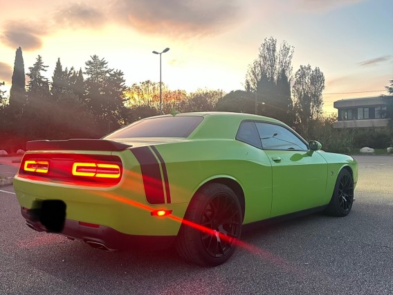 Aperçu de la photo 18 du véhicule DODGE CHALLENGER