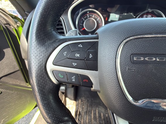 Aperçu de la photo 32 du véhicule DODGE CHALLENGER