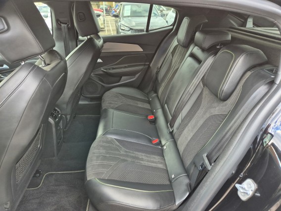 Aperçu de la photo 20 du véhicule PEUGEOT 408