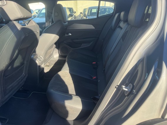 Aperçu de la photo 20 du véhicule PEUGEOT 408