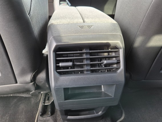 Aperçu de la photo 24 du véhicule PEUGEOT 3008