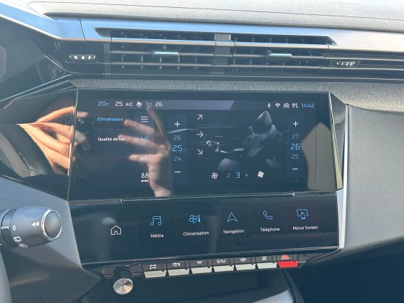 Aperçu de la photo 15 du véhicule PEUGEOT 308