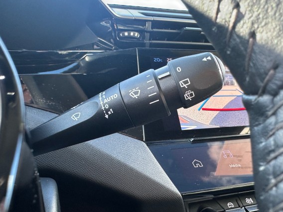 Aperçu de la photo 27 du véhicule PEUGEOT 308