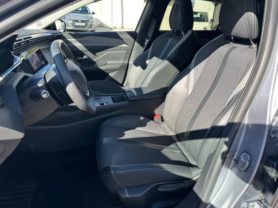 Aperçu de la photo 29 du véhicule PEUGEOT 308