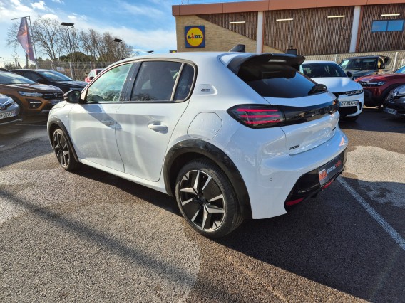 Aperçu de la photo 6 du véhicule PEUGEOT 208