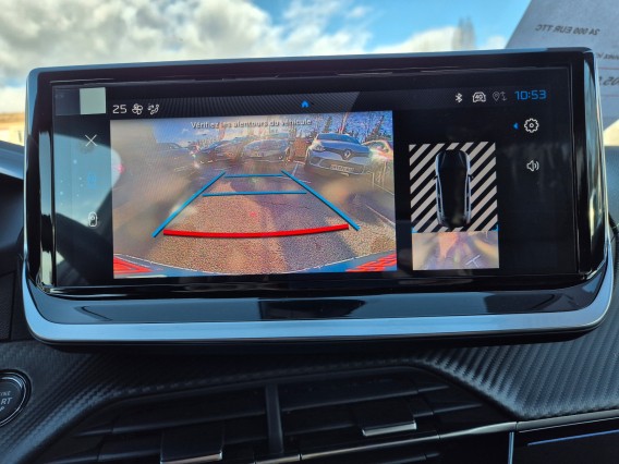 Aperçu de la photo 14 du véhicule PEUGEOT 208