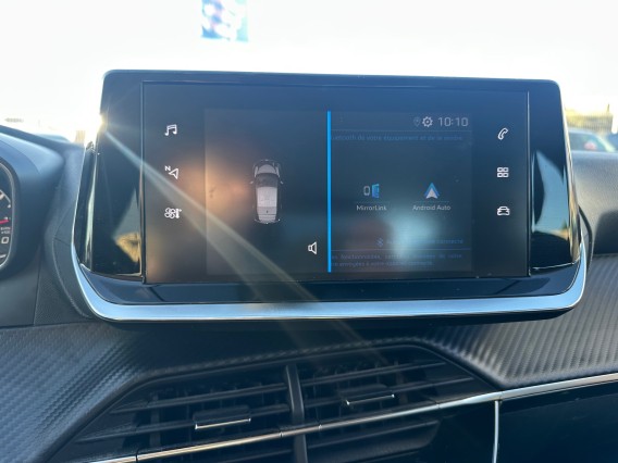 Aperçu de la photo 23 du véhicule PEUGEOT 208