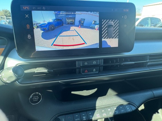 Aperçu de la photo 12 du véhicule JEEP AVENGER