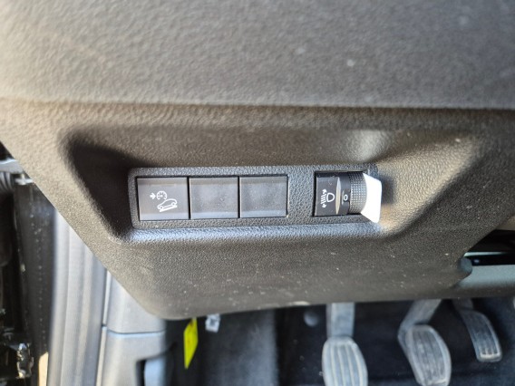 Aperçu de la photo 19 du véhicule JEEP AVENGER