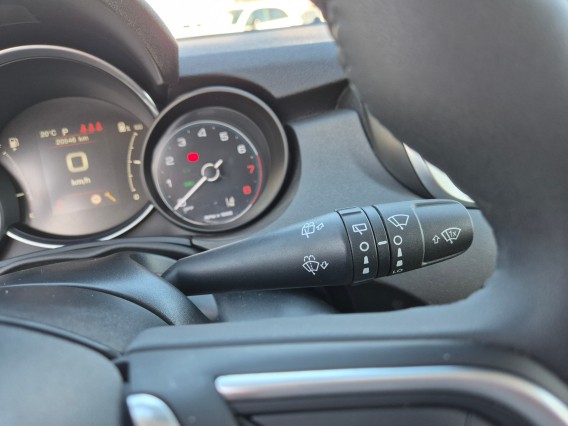 Aperçu de la photo 18 du véhicule FIAT 500X MY23