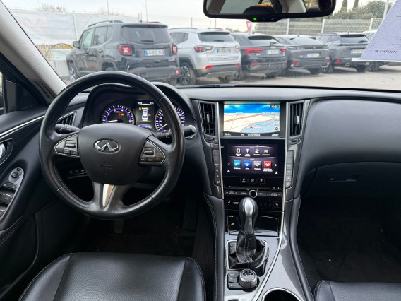 Aperçu de la photo 9 du véhicule INFINITI Q50