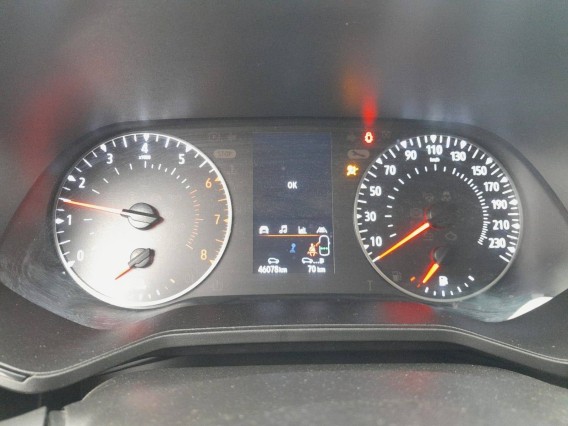 Aperçu de la photo 10 du véhicule RENAULT CLIO V