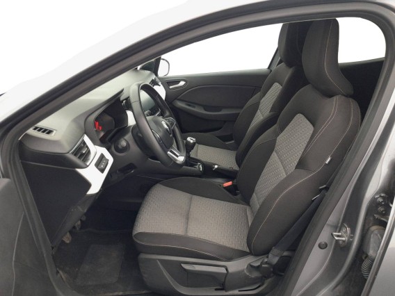 Aperçu de la photo 5 du véhicule RENAULT CLIO V