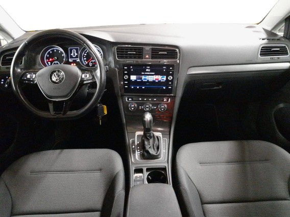 Aperçu de la photo 9 du véhicule VOLKSWAGEN GOLF