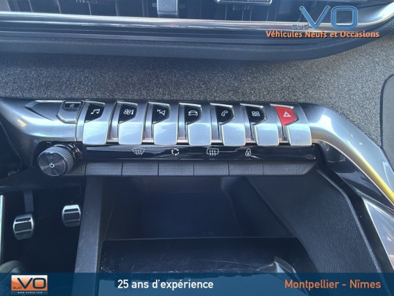 Aperçu de la photo 14 du véhicule PEUGEOT 3008