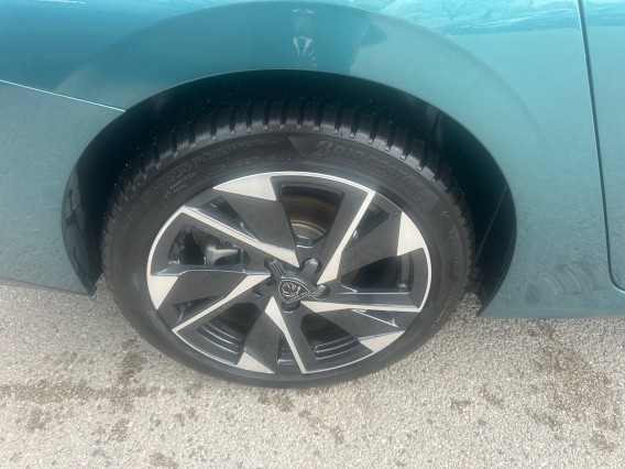 Aperçu de la photo 9 du véhicule PEUGEOT 308 SW