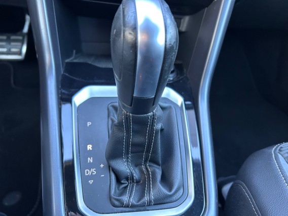 Aperçu de la photo 4 du véhicule VOLKSWAGEN T-ROC CABRIOLET