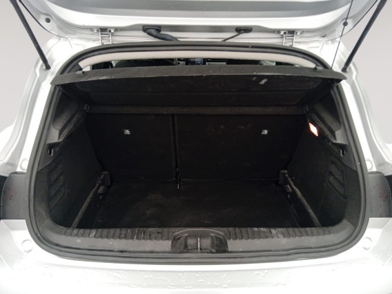 Aperçu de la photo 13 du véhicule RENAULT CLIO V