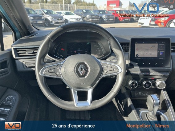 Aperçu de la photo 10 du véhicule RENAULT CLIO V