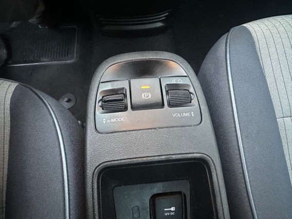 Aperçu de la photo 18 du véhicule FIAT 500e BERLINE MY22 SERIE 1 STEP 2