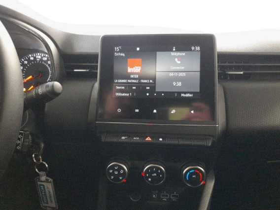 Aperçu de la photo 12 du véhicule RENAULT CLIO V