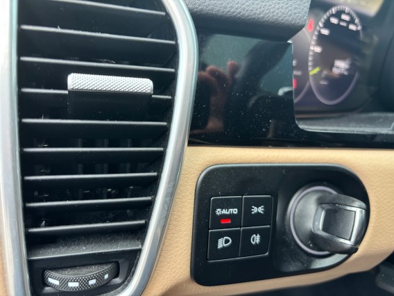 Aperçu de la photo 19 du véhicule PORSCHE CAYENNE COUPE