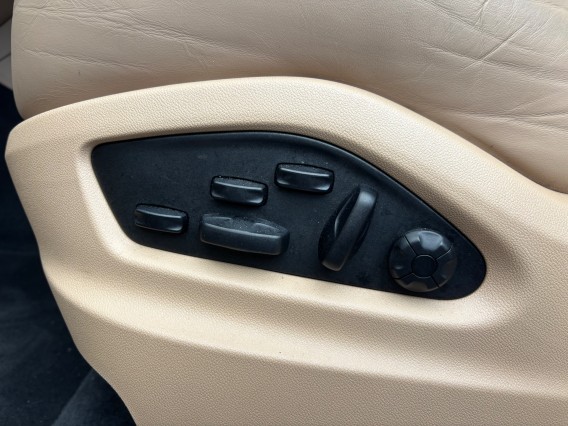 Aperçu de la photo 20 du véhicule PORSCHE CAYENNE COUPE