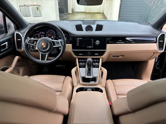 Aperçu de la photo 26 du véhicule PORSCHE CAYENNE COUPE