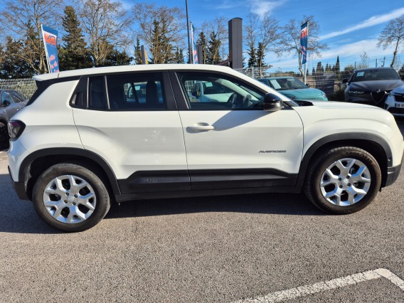 Aperçu de la photo 9 du véhicule JEEP AVENGER