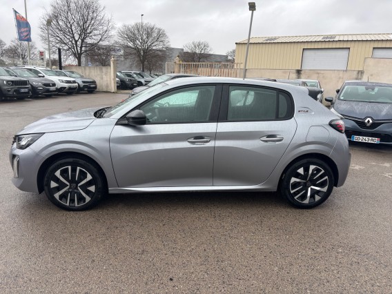 Aperçu de la photo 17 du véhicule PEUGEOT 208