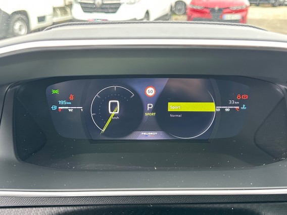 Aperçu de la photo 28 du véhicule PEUGEOT 208