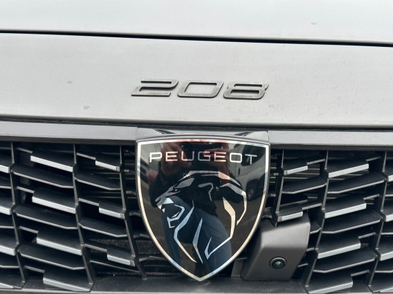 Aperçu de la photo 40 du véhicule PEUGEOT 208