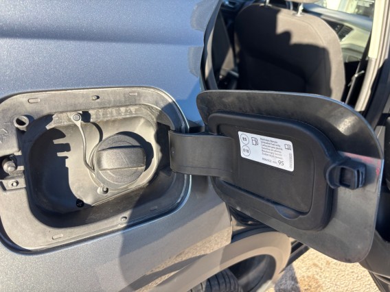 Aperçu de la photo 11 du véhicule VOLKSWAGEN T-ROC