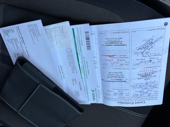 Aperçu de la photo 22 du véhicule VOLKSWAGEN T-ROC