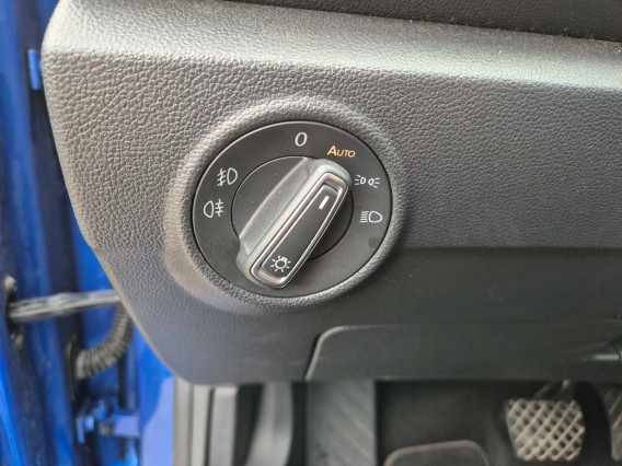 Aperçu de la photo 18 du véhicule VOLKSWAGEN T-ROC CABRIOLET