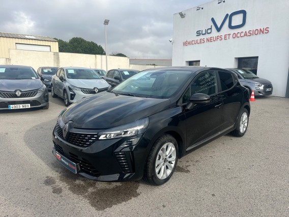 Aperçu de la photo 4 du véhicule RENAULT CLIO V