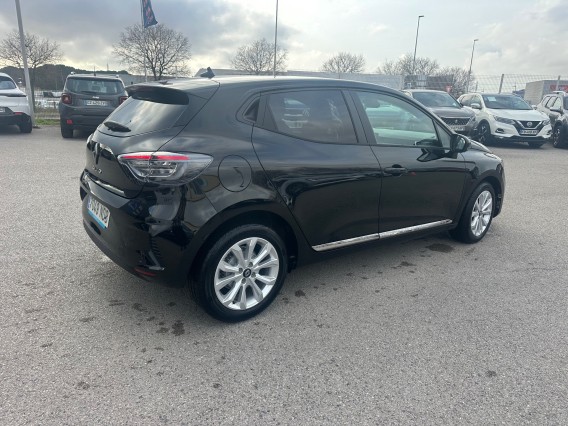 Aperçu de la photo 8 du véhicule RENAULT CLIO V