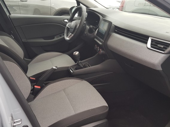 Aperçu de la photo 11 du véhicule RENAULT CLIO V