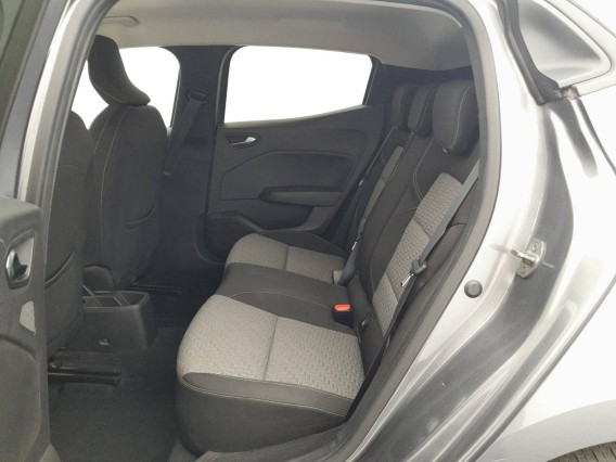 Aperçu de la photo 11 du véhicule RENAULT CLIO V