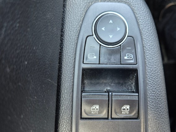 Aperçu de la photo 20 du véhicule RENAULT CLIO V