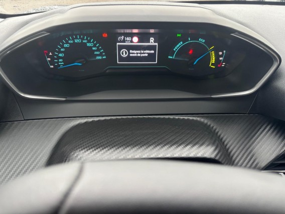 Aperçu de la photo 15 du véhicule PEUGEOT 208