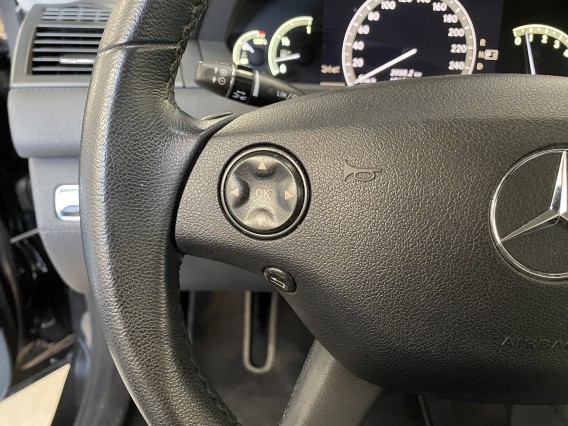 Aperçu de la photo 26 du véhicule MERCEDES CLASSE CL