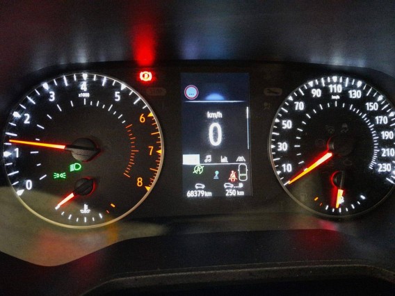 Aperçu de la photo 11 du véhicule RENAULT CLIO V