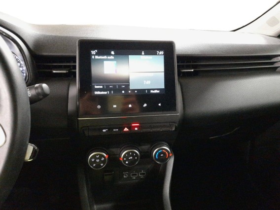 Aperçu de la photo 12 du véhicule RENAULT CLIO V