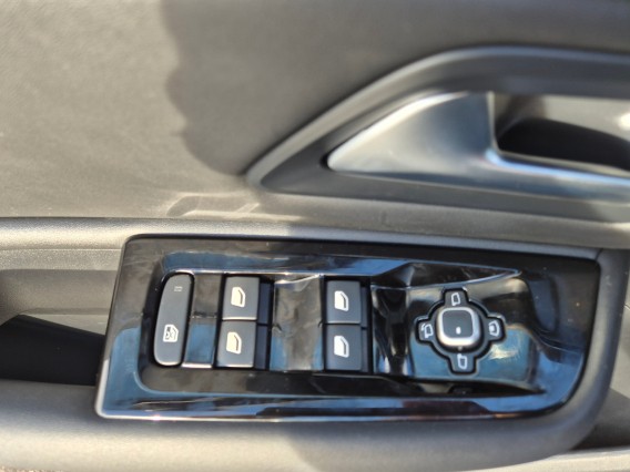 Aperçu de la photo 21 du véhicule CITROEN C5 X