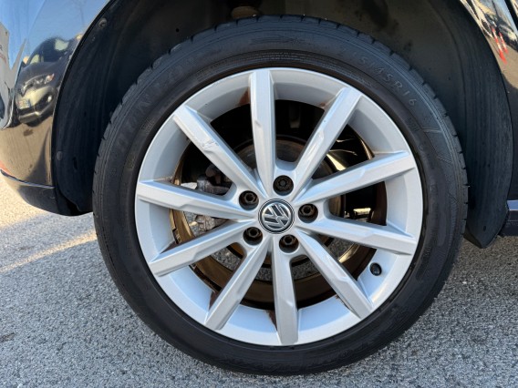 Aperçu de la photo 28 du véhicule VOLKSWAGEN POLO