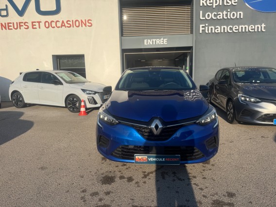 Aperçu de la photo 3 du véhicule RENAULT CLIO V