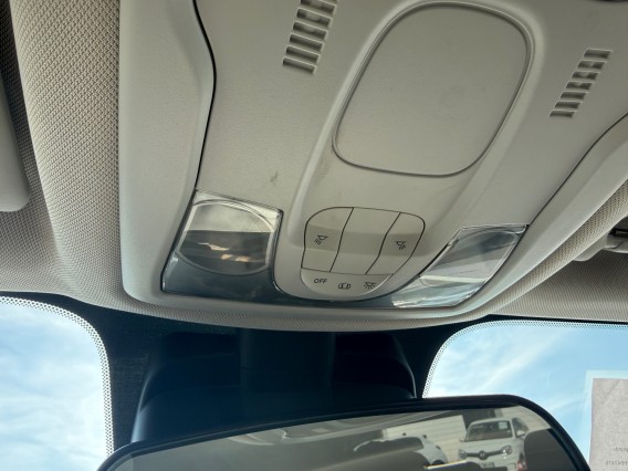 Aperçu de la photo 22 du véhicule JEEP RENEGADE