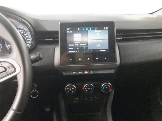 Aperçu de la photo 7 du véhicule RENAULT CLIO V