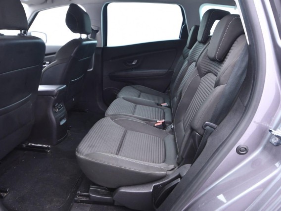 Aperçu de la photo 9 du véhicule RENAULT GRAND SCENIC IV